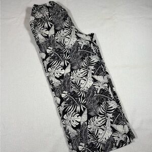 Tahari Black and White linen blend Leaf Print wide leg Pants